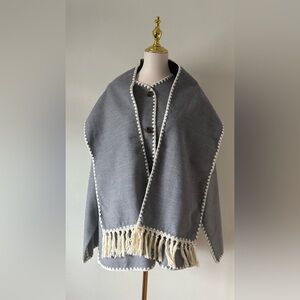 Gray jacket / poncho